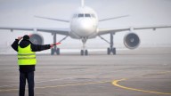 El gremio de controladores aéreos no llegó a un acuerdo con el Gobierno y anunció cinco paros a partir del viernes