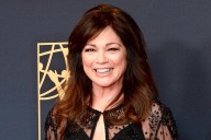 Valerie Bertinelli Jokes About Flexibility and Aging, Says It's 'Time to Hit the Gym'