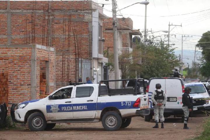 Detienen en El Salto a joven acusado de instigar al suicidio