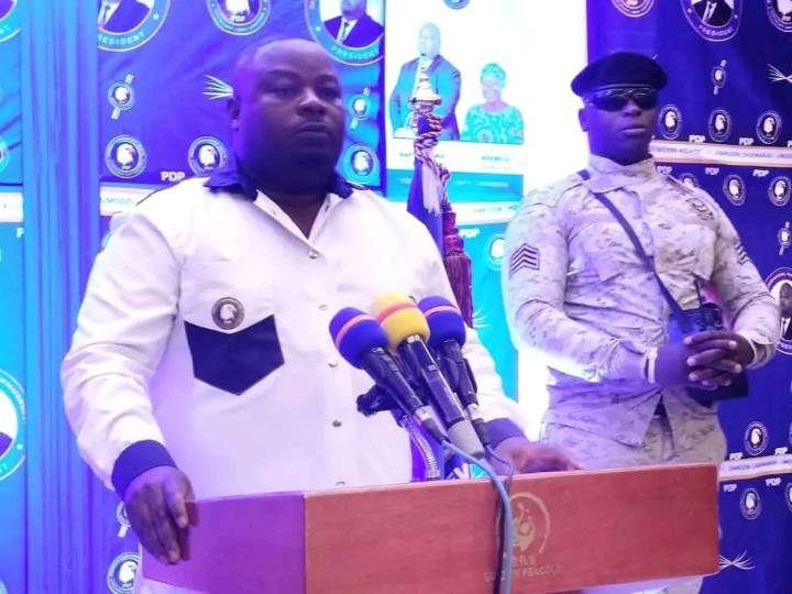 Nankhumwa Promises to Roof Churches and Mosques, Sparks Public Backlash