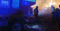Los bomberos de Málaga que acudieron a los incendios de Ourense comienzan el viaje de regreso