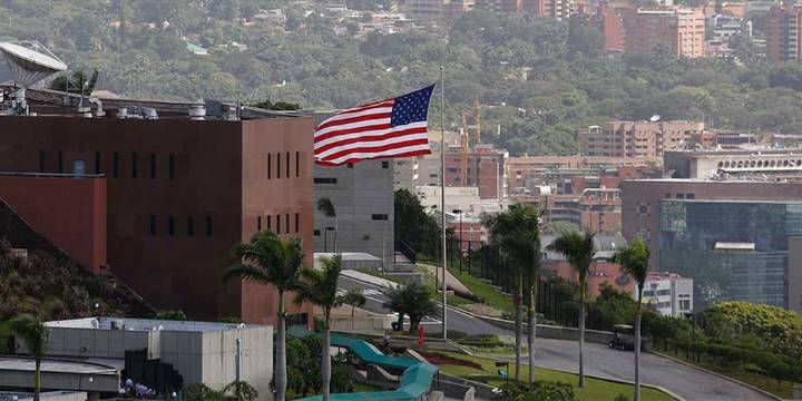 Estados Unidos emitió una alerta máxima y pidió a sus ciudadanos no viajar a Venezuela en medio de las crecientes tensiones