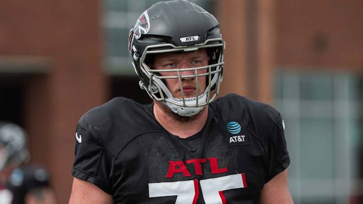 Report: Kaleb McGary to miss time with apparent leg injury