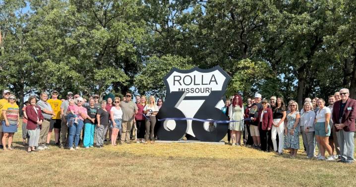 Rolla celebrates new Route 66 monument at Buehler Park