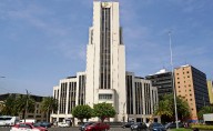Obligan a burócratas a comprar cachitos, acusan