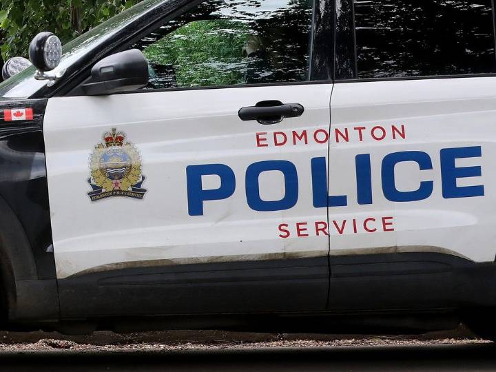 Edmonton police investigate pair of fatal collisions