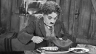 Chaplin, oro e industria