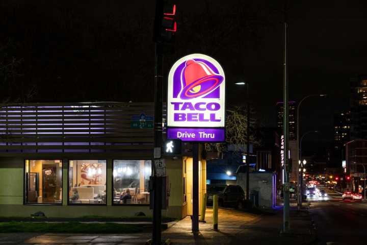 Taco Bell Says 'No Más' to AI Drive