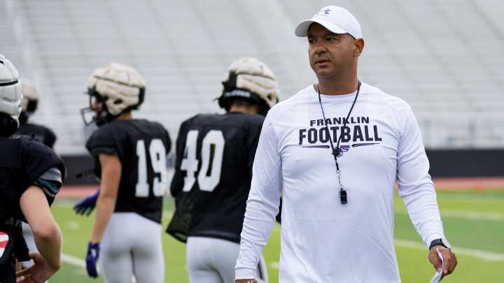 Texas high school football scores from El Paso Week 1