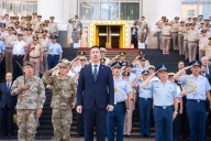 Los bajos salarios que pagan las Fuerzas Armadas hacen que se multipliquen los pedidos de baja de efectivos