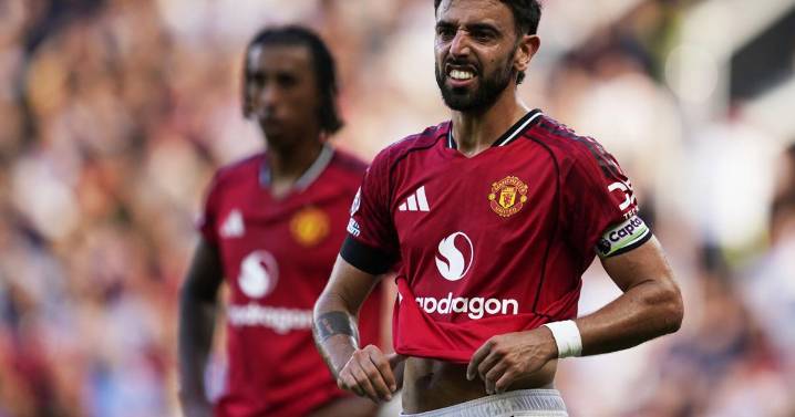 Man United still winless in Premier League after draw at Fulham, Grealish inspires Everton
