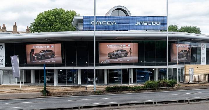 Auto West London offers a fresh approach to buying and servicing cars
