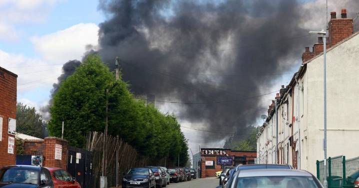 Live updates as ongoing fire can be seen from across Stoke-on-Trent 