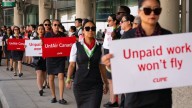 Air Canada planea impedir que trabajen sus asistentes de vuelo y cancelar todos los vuelos a partir de este fin de semana