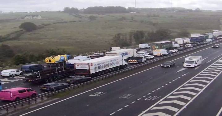 M8 'closed in both directions' near Lanarkshire after man found injured on motorway