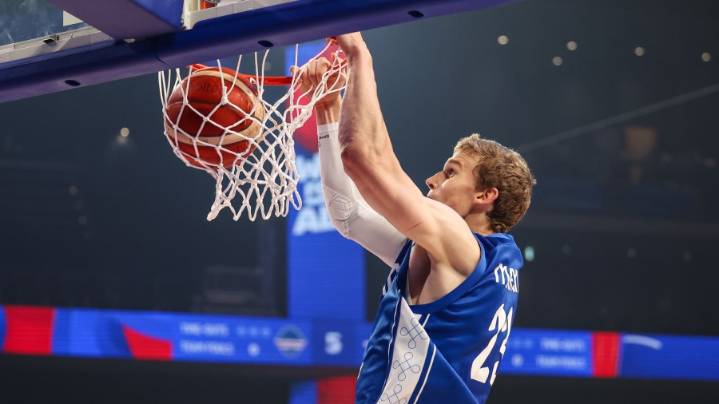 Lauri Markkanen Scores 28, Finland Downs Sweden
