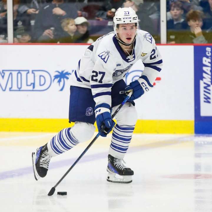 Peterborough Petes Acquire Forward From Brampton Steelheads For Three Draft Picks and a Goaltender