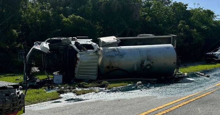 Sewage truck rollover crash closes down part of Indian River Drive in Jensen Beach