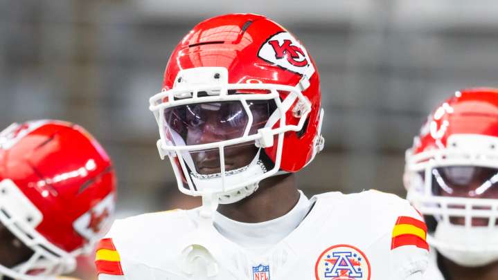 Chiefs Predicted to Part Ways With Super Bowl Champion, Fan Favorite in Roster Cuts