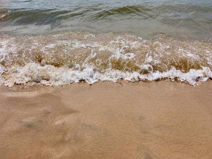 Mass. beach closures: Nearly 50 beaches closed during Labor Day weekend