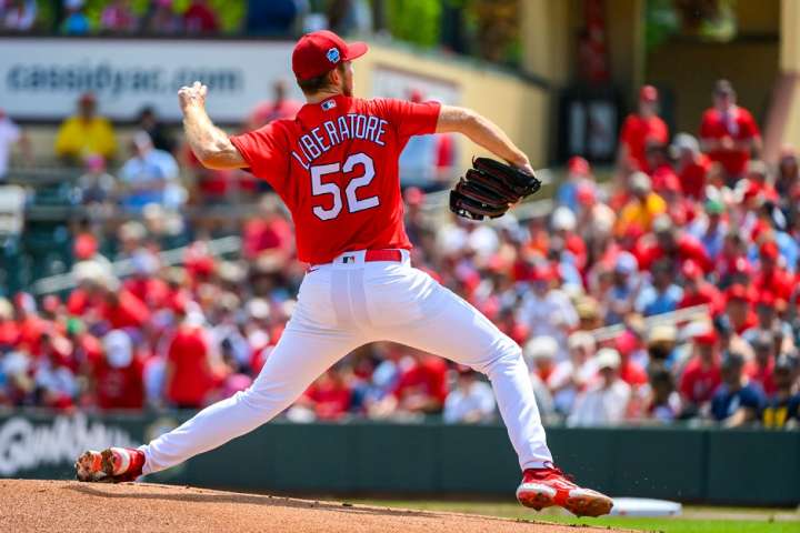 2 Start Pitchers: Fantasy Baseball Waiver Wire Pickups and Streamers for Week 21 (2025)