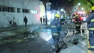 Incendio en un camión recolector de residuos en Avenida Villarino