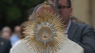 El arzobispo de Oviedo vuelve a encender las redes: entra en la polémica de Jumilla y llama «moritos» a los musulmanes