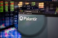 Palantir sube al radar: Jim Cramer vincula su potencial al rally de MongoDB