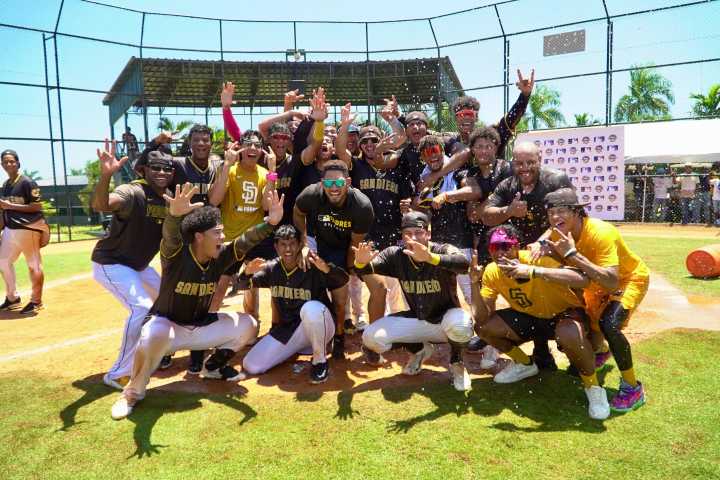 Diez venezolanos son campeones en DSL Cup 2025