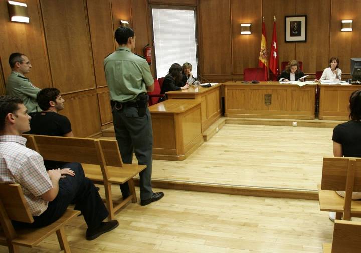 Un 40% de los que agreden a sus parejas no completa el curso que evita la reincidencia
