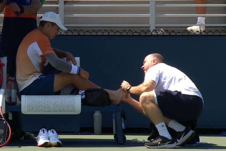 Sufrió por ampollas. Sebastián Báez cayó en su debut en el US Open: el duro registro este año en Grand Slams