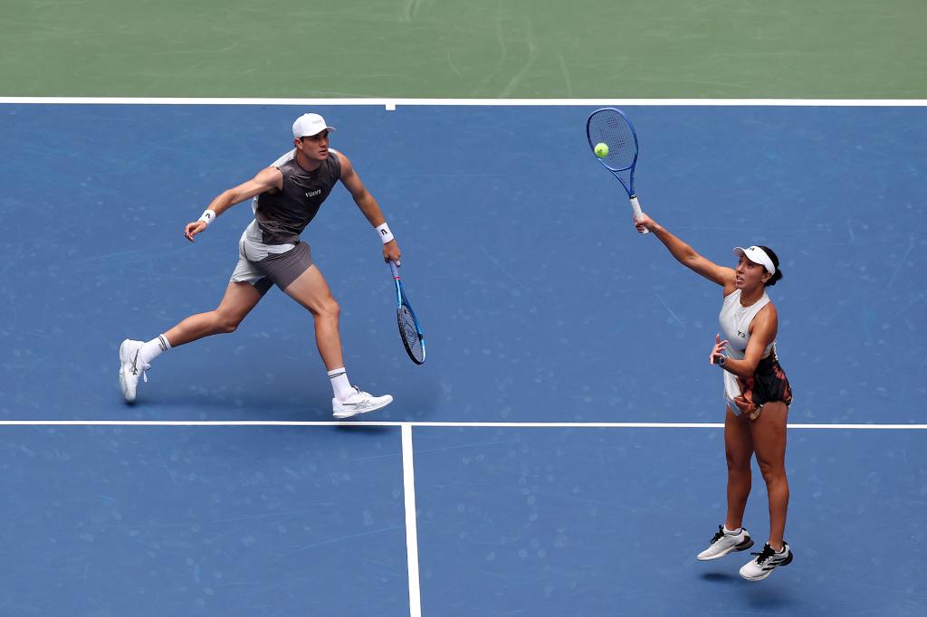 How to watch US Open Mixed Doubles semifinals and final for free