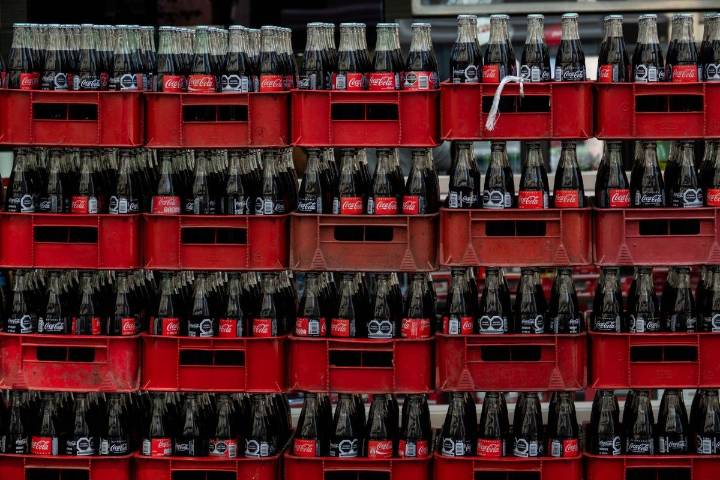México, uno de los países con mayor consumo de refrescos en el mundo: Ssa