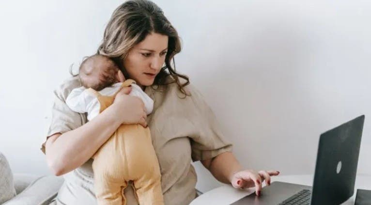La canasta de crianza se disparó 4% en julio: ¿cuánto se necesita para mantener un hijo?