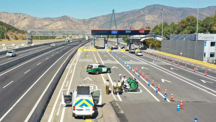 Peaje a luca, restricción de camiones y refuerzo en rutas: Conoce el plan para el fin de semana largo