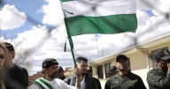 Excarcelan al suspendido gobernador y líder opositor boliviano Luis Fernando Camacho