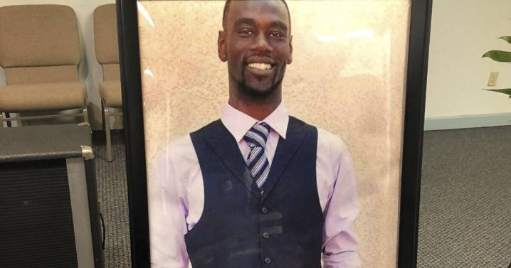 New trial ordered for 3 Memphis ex-officers in connection with the beating death of Tyre Nichols