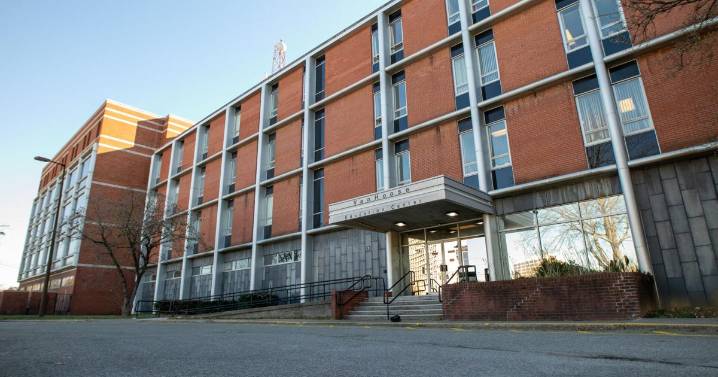 From superintendent to bus drivers, search our database of every JCPS employee salary