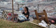 Pobreza extrema golpea 120% más a hogares rurales liderados por mujeres en Colombia