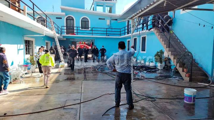 Fuego arrasa con bodega doméstica en Contla de Juan Cuamatzi