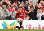 Manchester United logra en tiempo añadido su primera victoria en la ‘Premier’