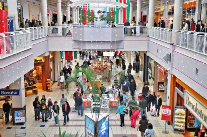 Crossgates Mall stores shorten hours for Labor Day