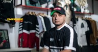 Clan: la ropa urbana que empezó estampando en una mesita y hoy alista para abrir en Estados Unidos