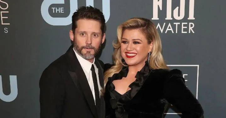 Kelly Clarkson's Ex-Husband Brandon Blackstock Dead From Cancer at Age 48, His Family Confirms: 'He Passed Peacefully'