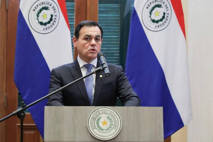 Jefe de Comando Sur llegará a Paraguay para tratar cooperación contra el crimen organizado
