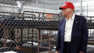 Una jueza ordena desmantelar en 60 días Alligator Alcatraz, la megacárcel de Trump para migrantes rodeada de caimanes
