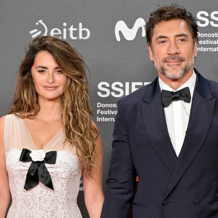 Penélope Cruz, Javier Bardem at Bad Bunny Concert: Video