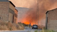 El incendio de Las Gabias, en imágenes