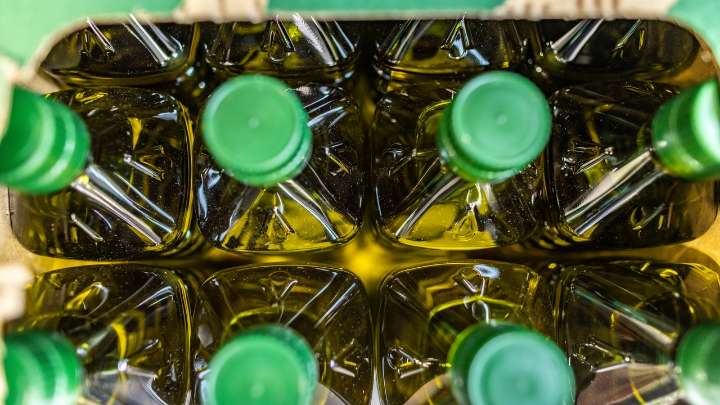 España ya vende en Estados Unidos más aceite envasado que a granel