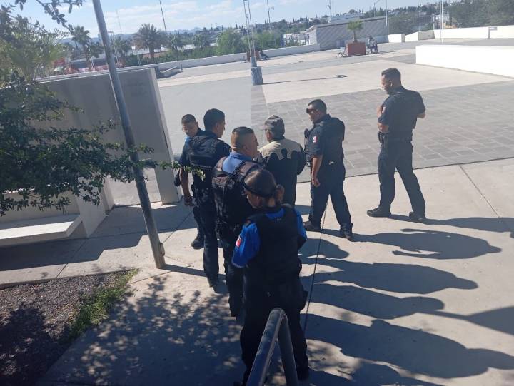 Detienen a masculino por acoso a menor en Bowí